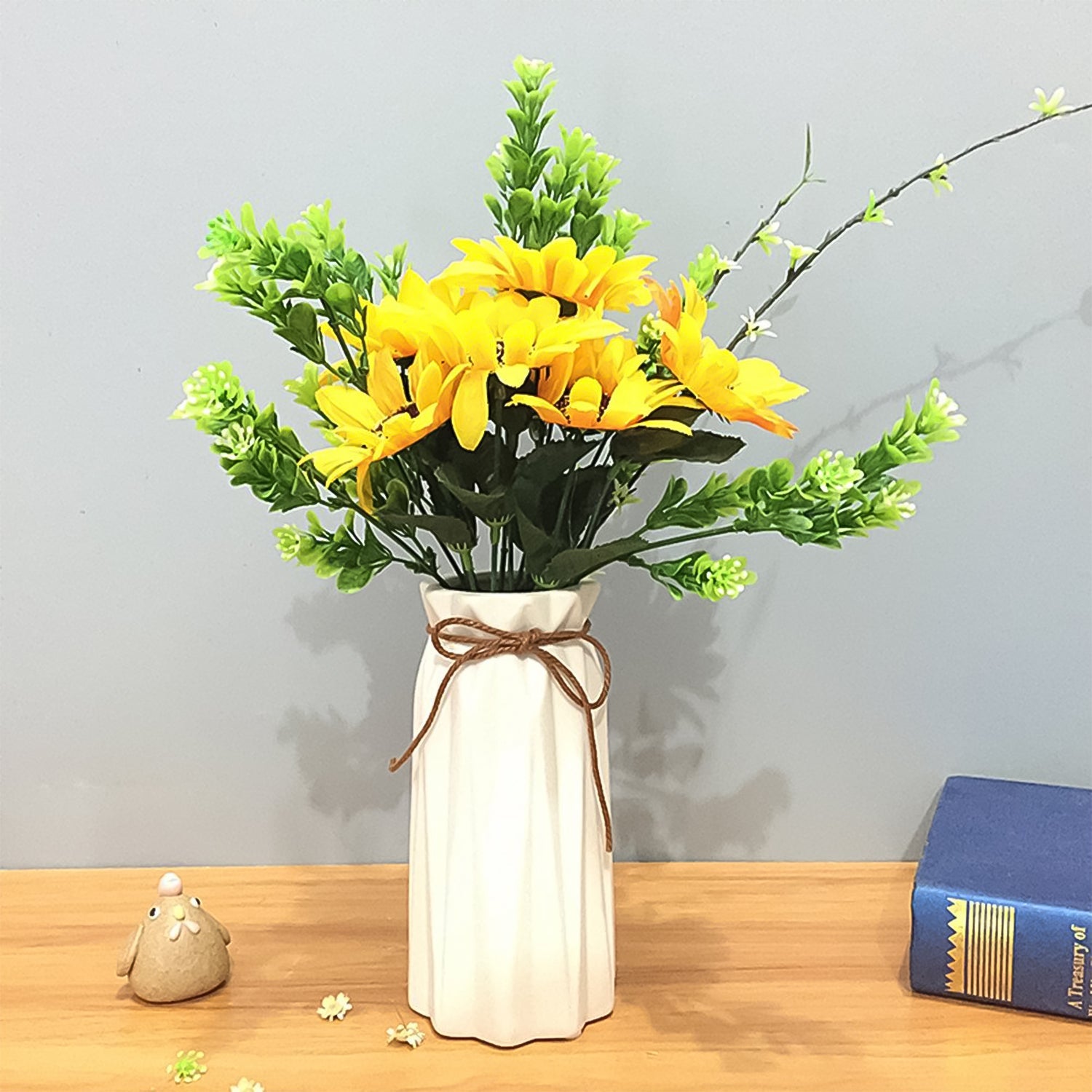 Charm Nest Vase Charm Nest Vase
